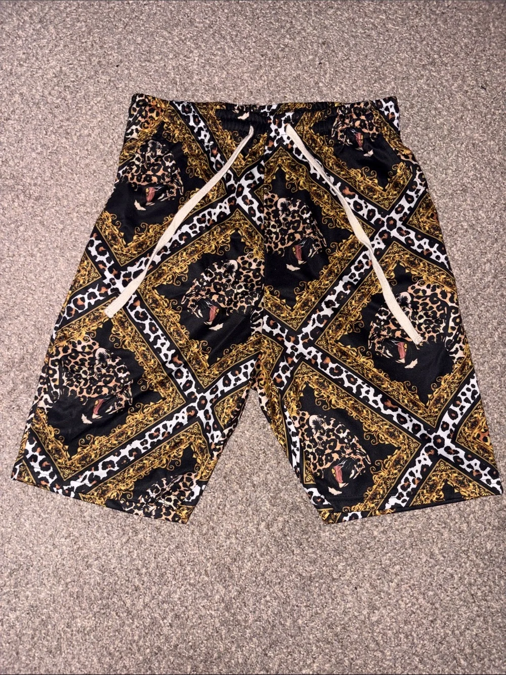 Men's Black & Gold Leopard-Frame Athletic Drawstring Shorts